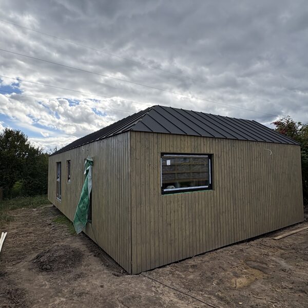 Karkasinio lofto kampas – statybų procesas ir konstrukcijos detalės